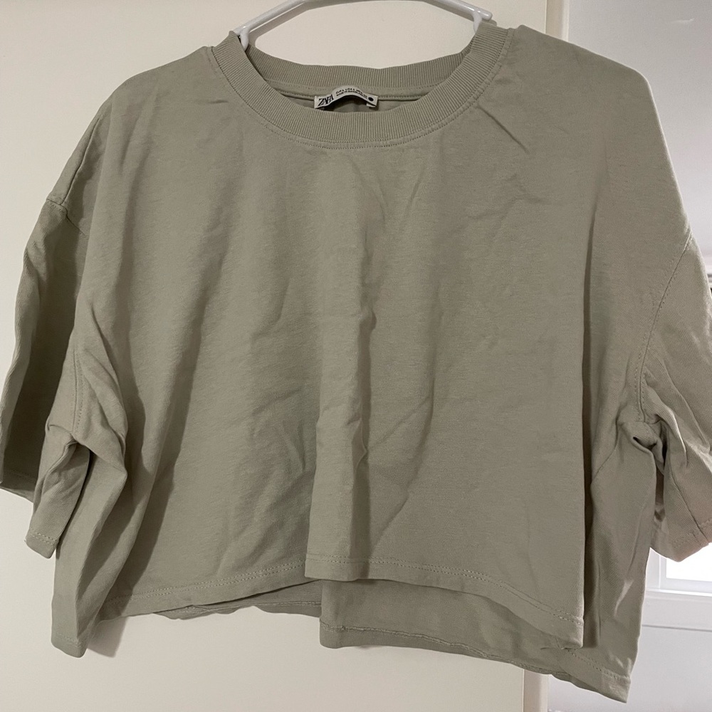 Zara crop sweater